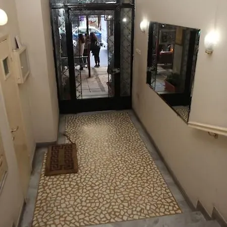Authentic Living Apartment Thessaloniki